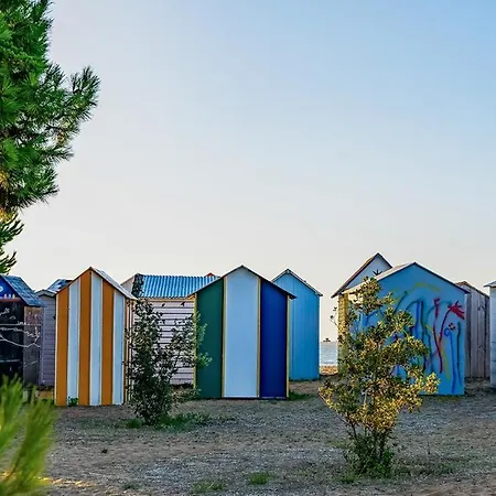 La Ferme Aux Embruns Nyaraló Saint-Denis-dʼOléron